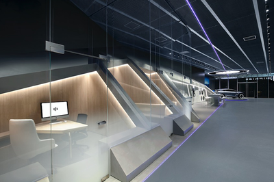 高合中心HiPhi Hub正式開啟，19城售后服務網(wǎng)點5月投入運營，引領(lǐng)豪華智能電動車服務新篇章